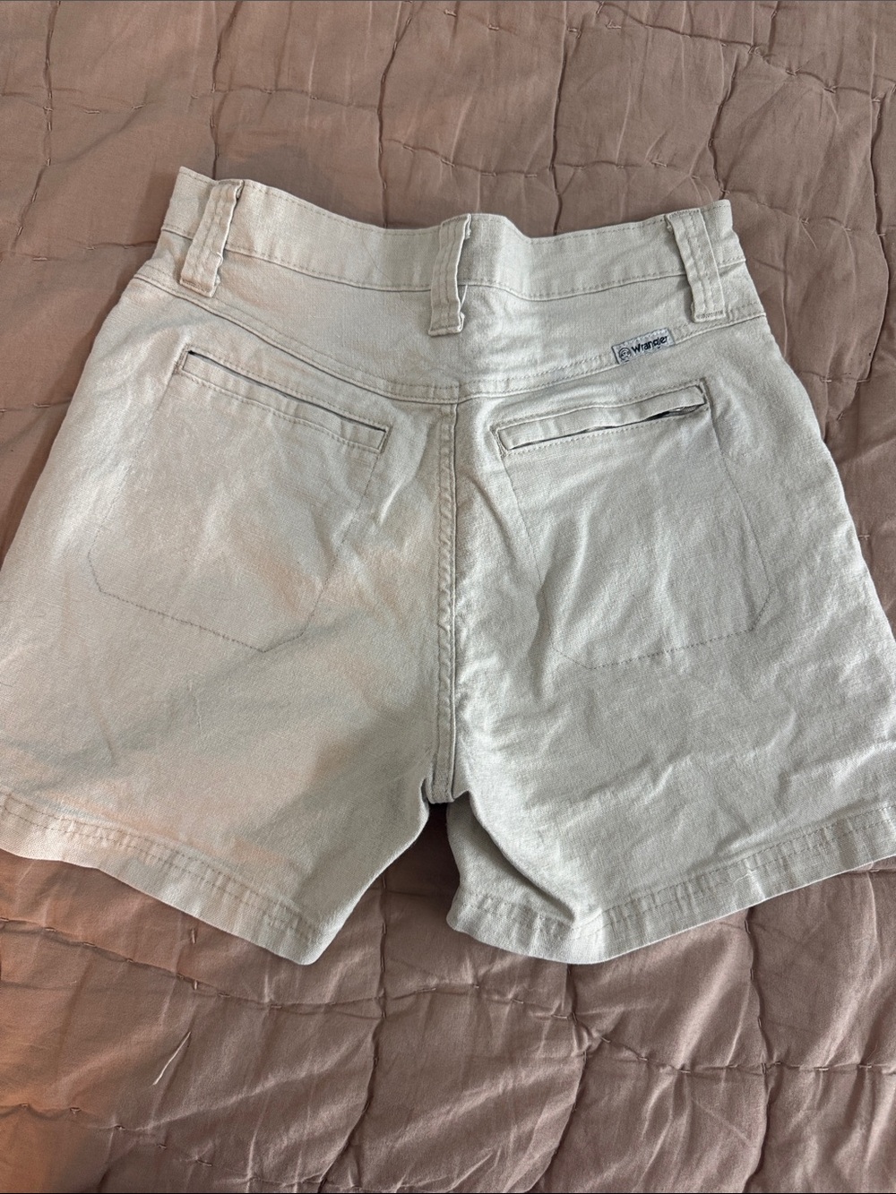 Wrangler All Terrain Gear Khaki Shorts